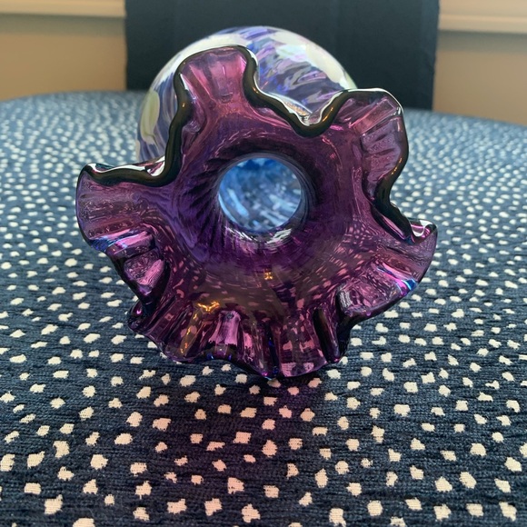 Fenton Mulberry Recognition vase - Picture 5 of 8